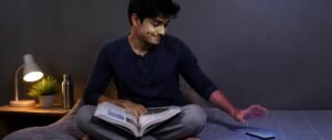digital detox for NEET 2027 student resisting phone distraction